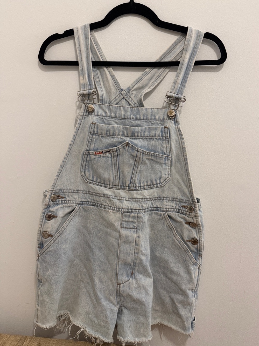 Vintage London London Light Wash Denim Short Overalls Size Medium